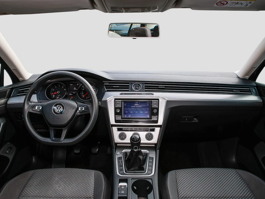 Volkswagen Passat 1.4 TSI Trendline Klima., PDC, 16"Alu., Composition Color,