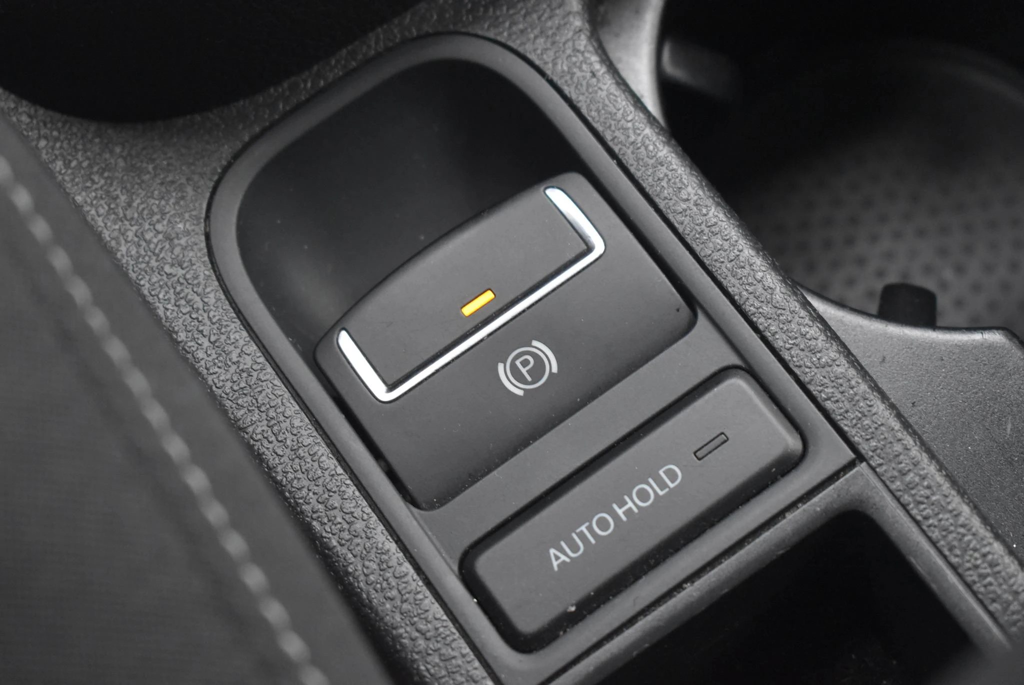 Volkswagen-Tiguan-image-38