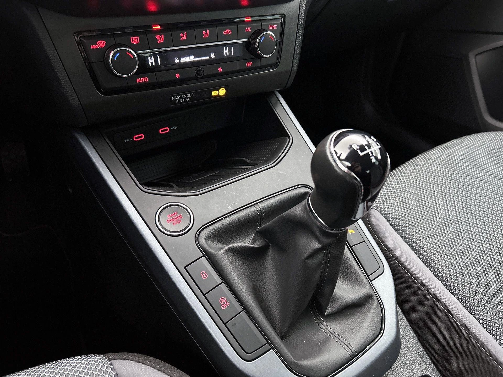 SEAT Arona 1.0 TSI Style Business Intense