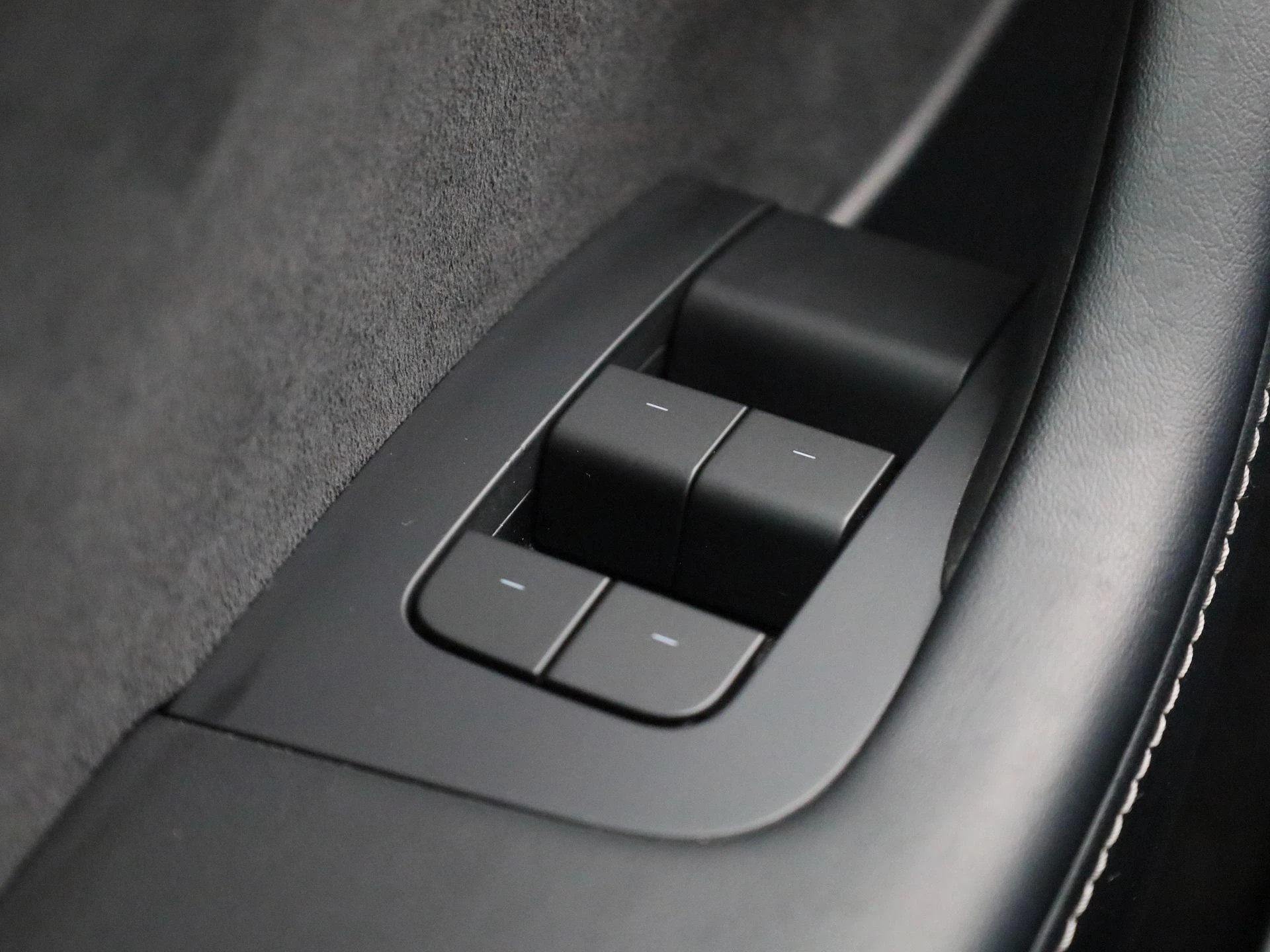 Tesla-Model Y-image-30