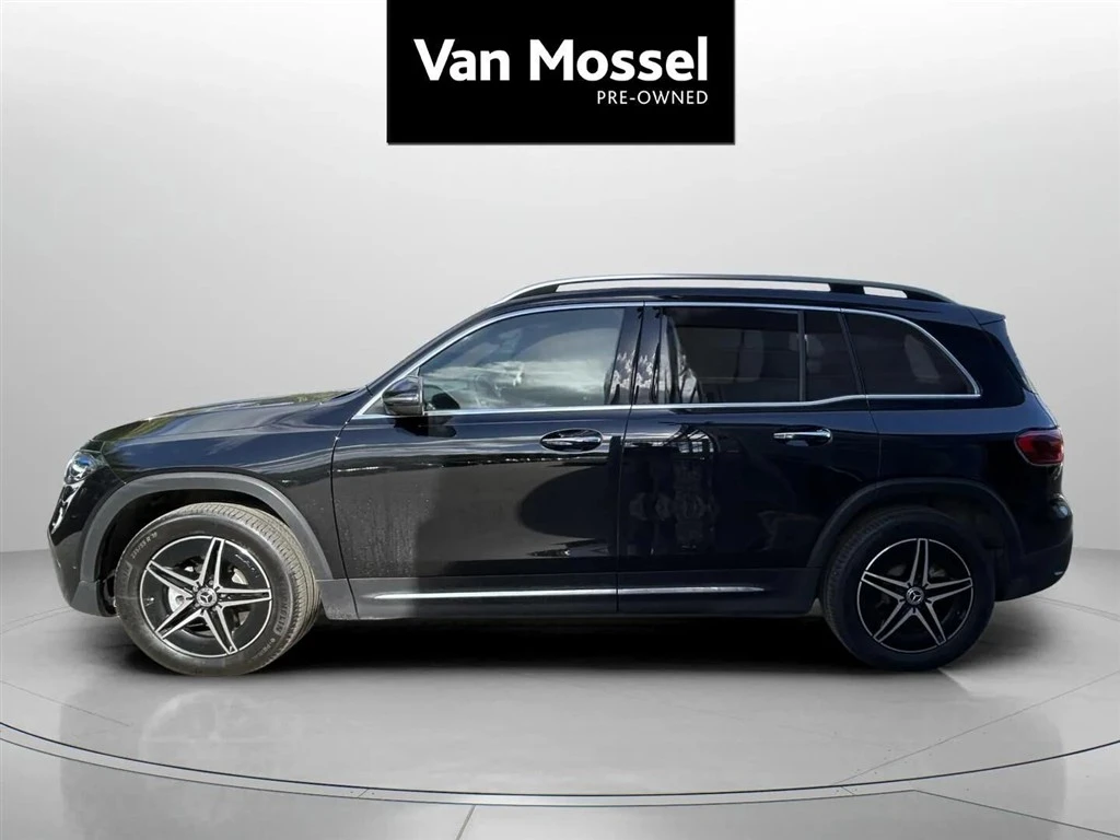 Mercedes-Benz-EQB-image-7
