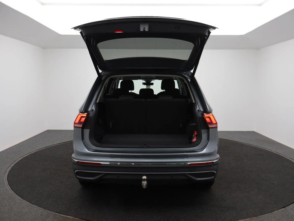 Volkswagen Tiguan Allspace Tiguan Allspace (7p) 1.5TSI Life 150PK *AUTOMAAT*7-ZIT*APP CONNECT*ZETELVERWARMING*BLTH*ADAPTIVE CRUISE*DIGITAL DASHBOARD*...