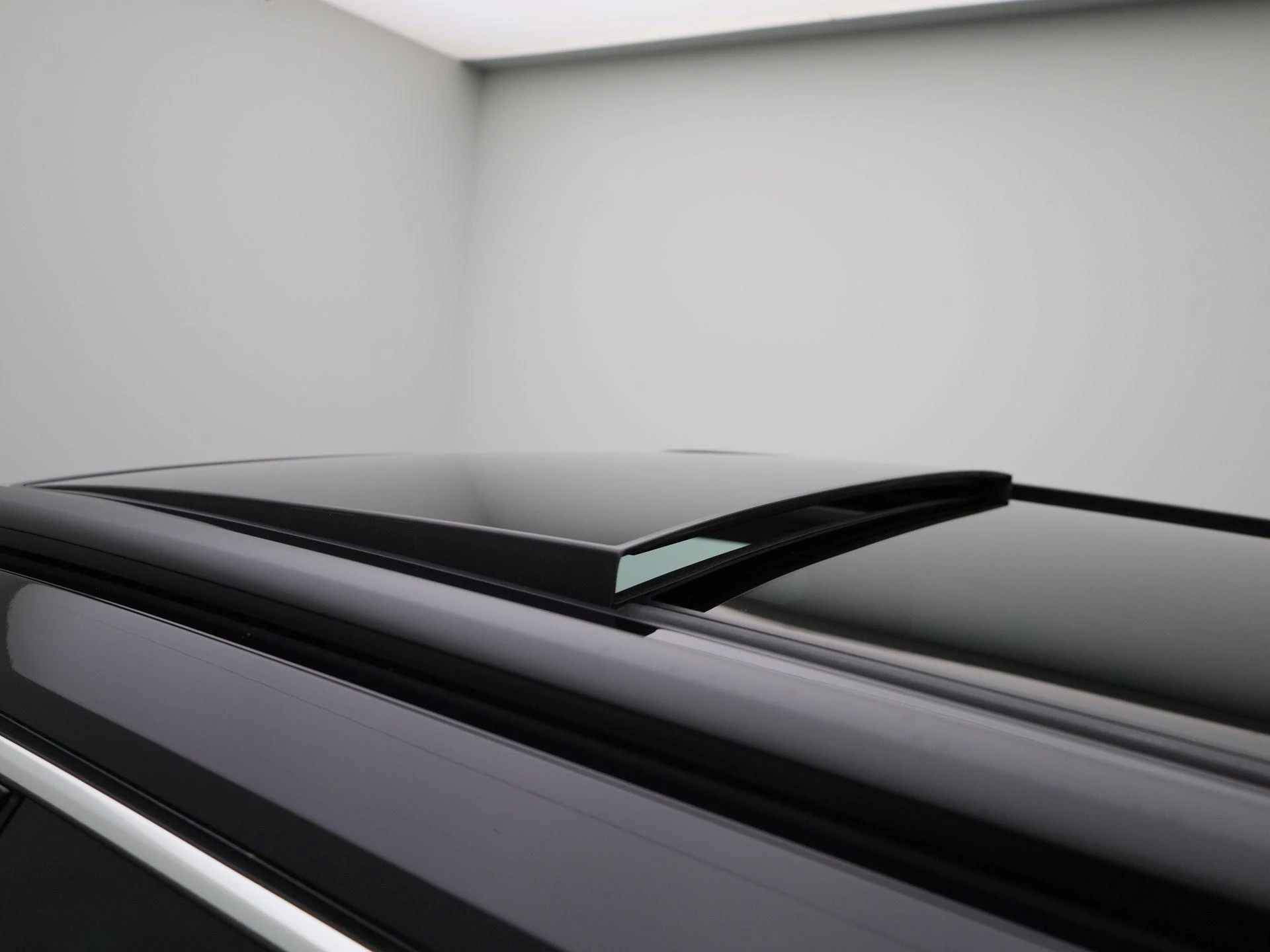 Volkswagen-Passat-image-40