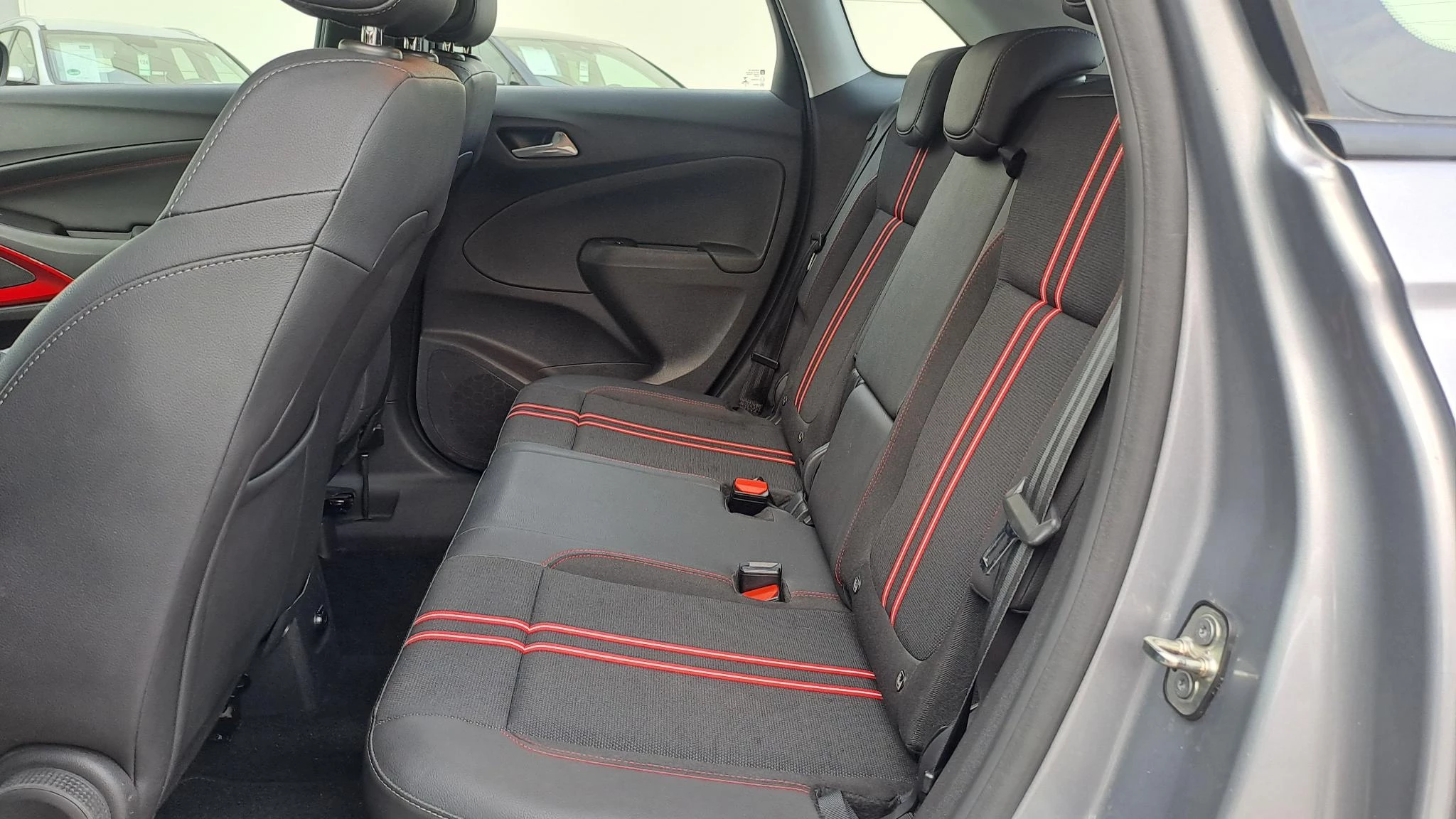 Opel-Crossland X-image-11