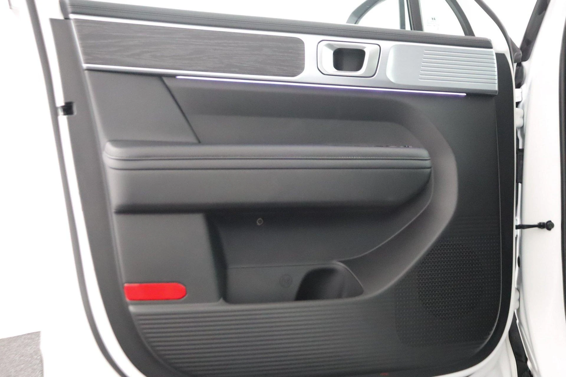 Hyundai-Santa Fe-image-22