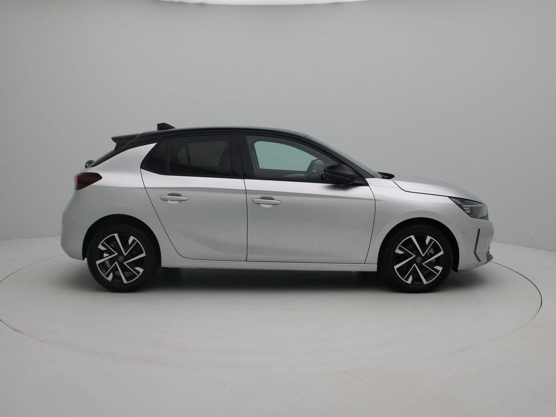 Opel-Corsa-image-5