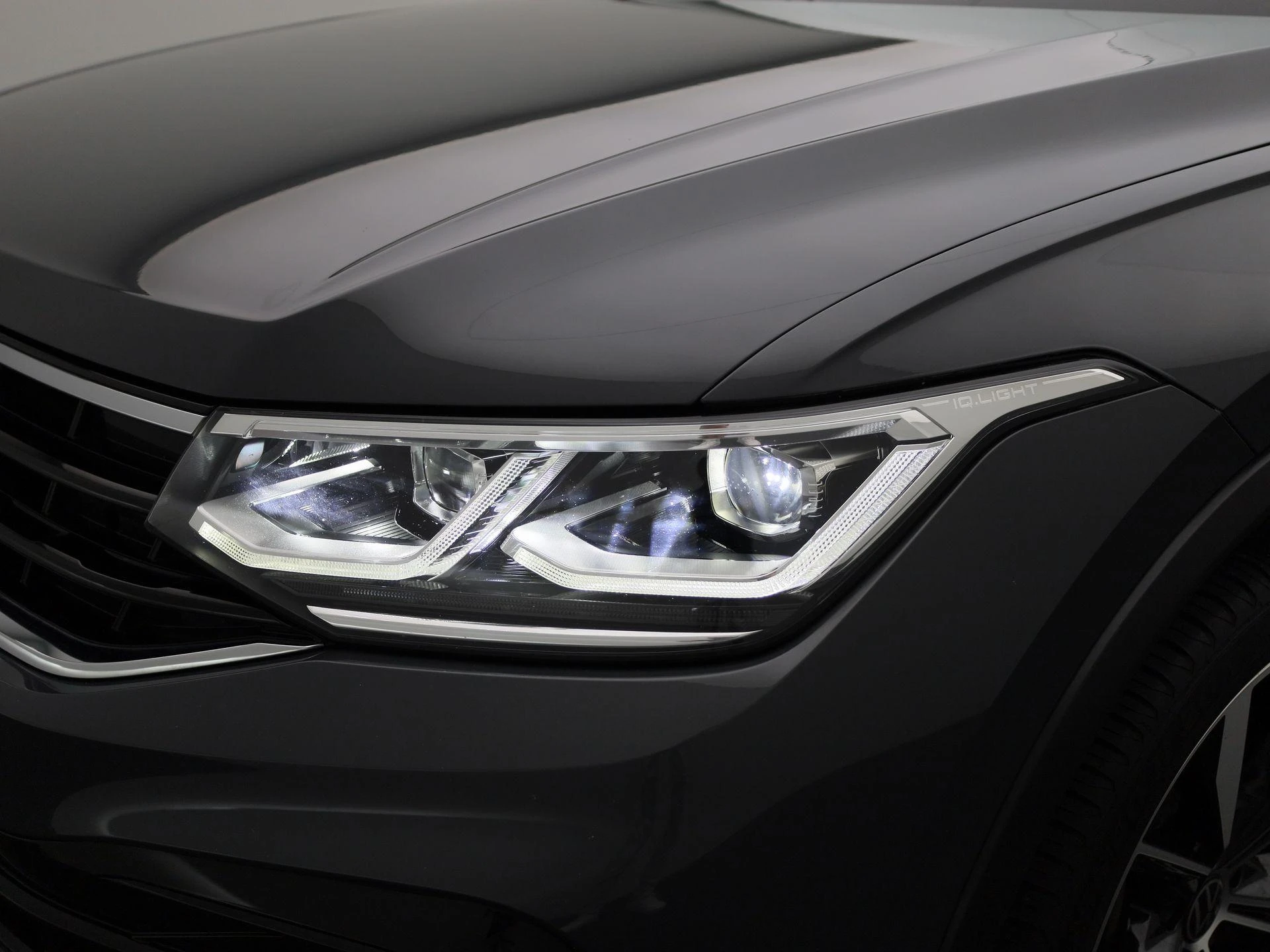 Volkswagen-Tiguan-image-15