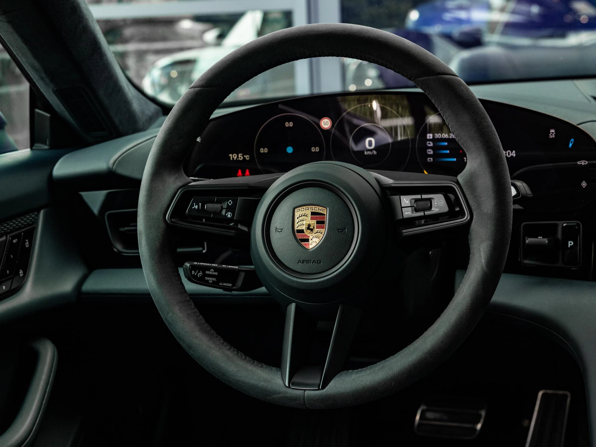 Porsche-Taycan-image-39
