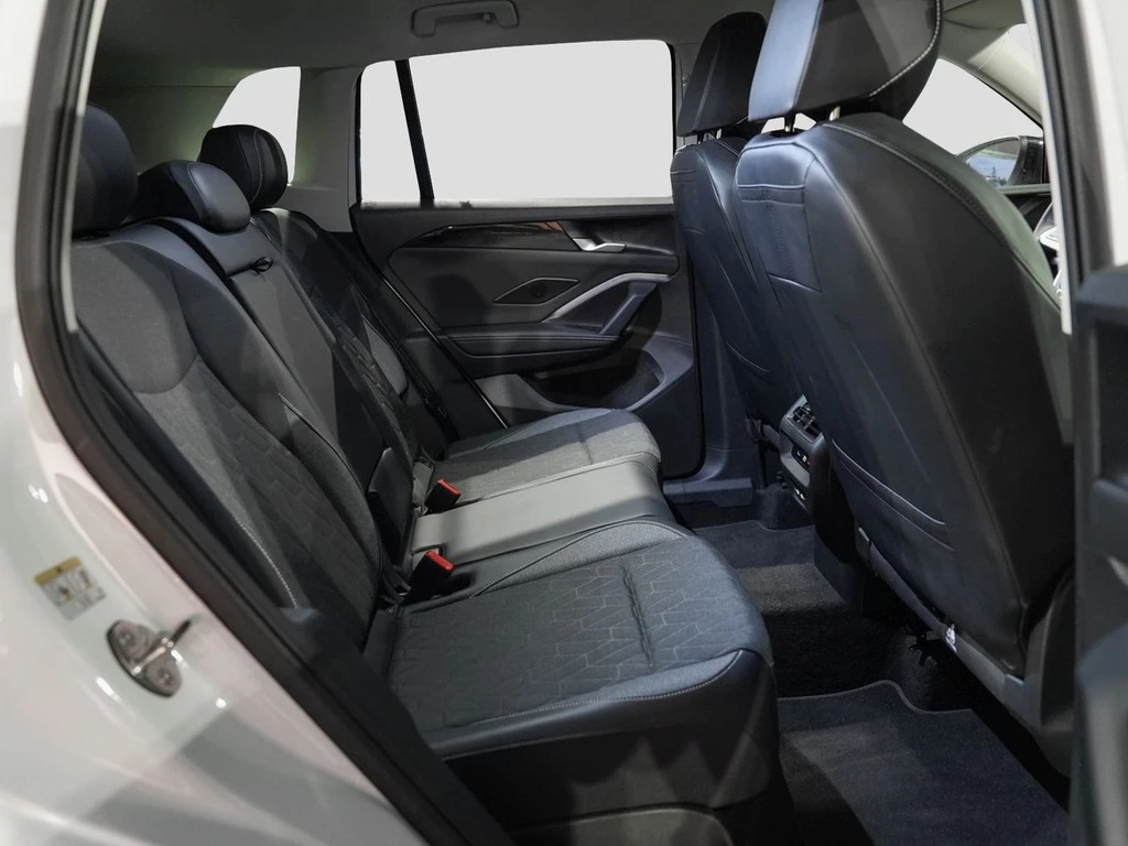 Volkswagen Tiguan 2,0 TDI DSG Goal,AHK,LED,360° Kamera Lenkrad/Sitzheizung,Climatronic,ALU