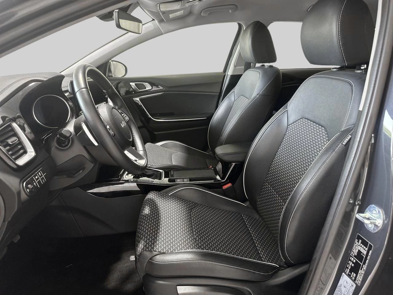 Kia-Ceed Sportswagon-image-7