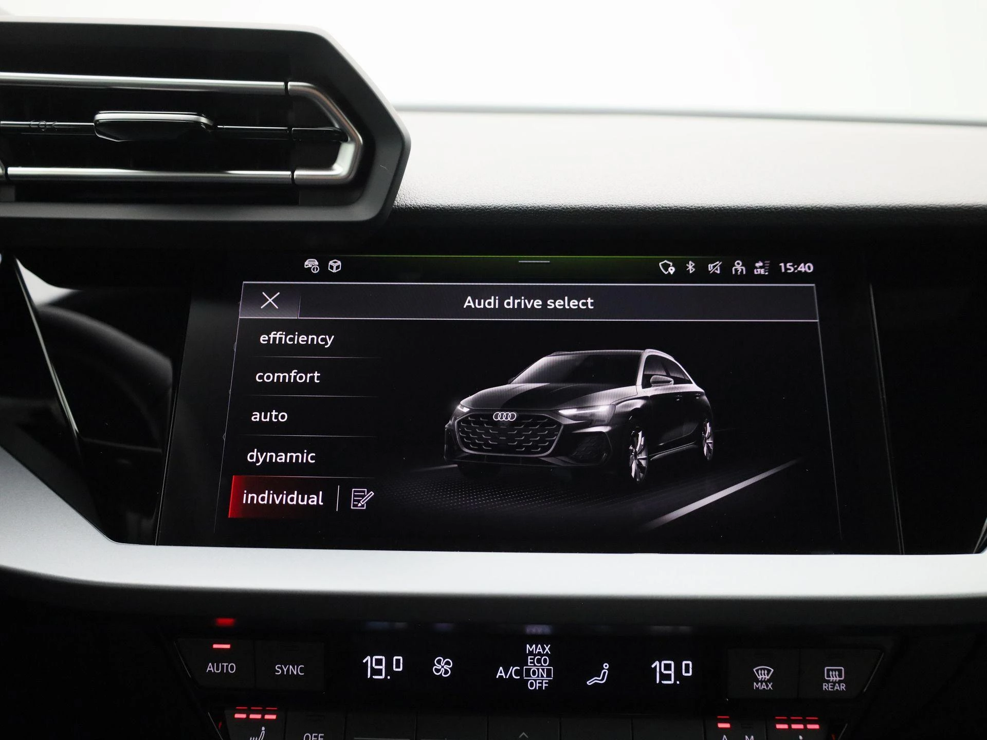 Audi-A3-image-32
