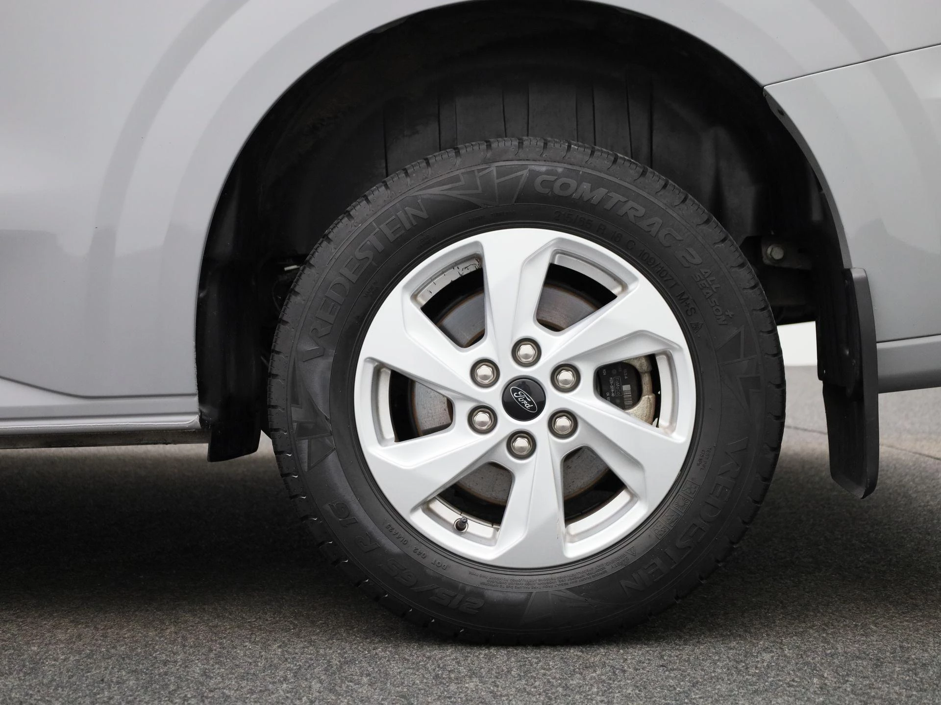 Ford-Transit Custom-image-13