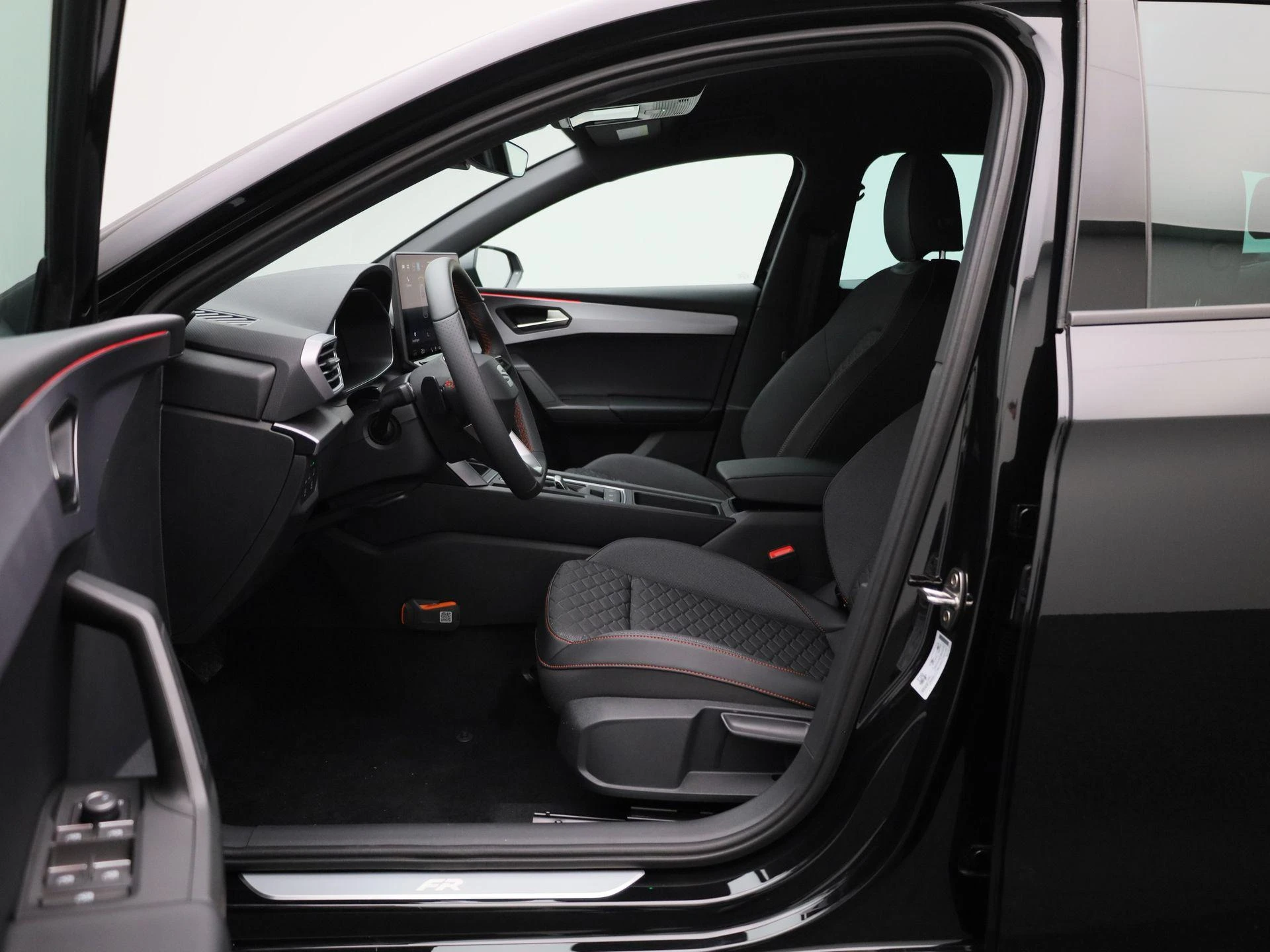 SEAT Leon Sportstourer 1.5 TSI e-Hybrid FR Business