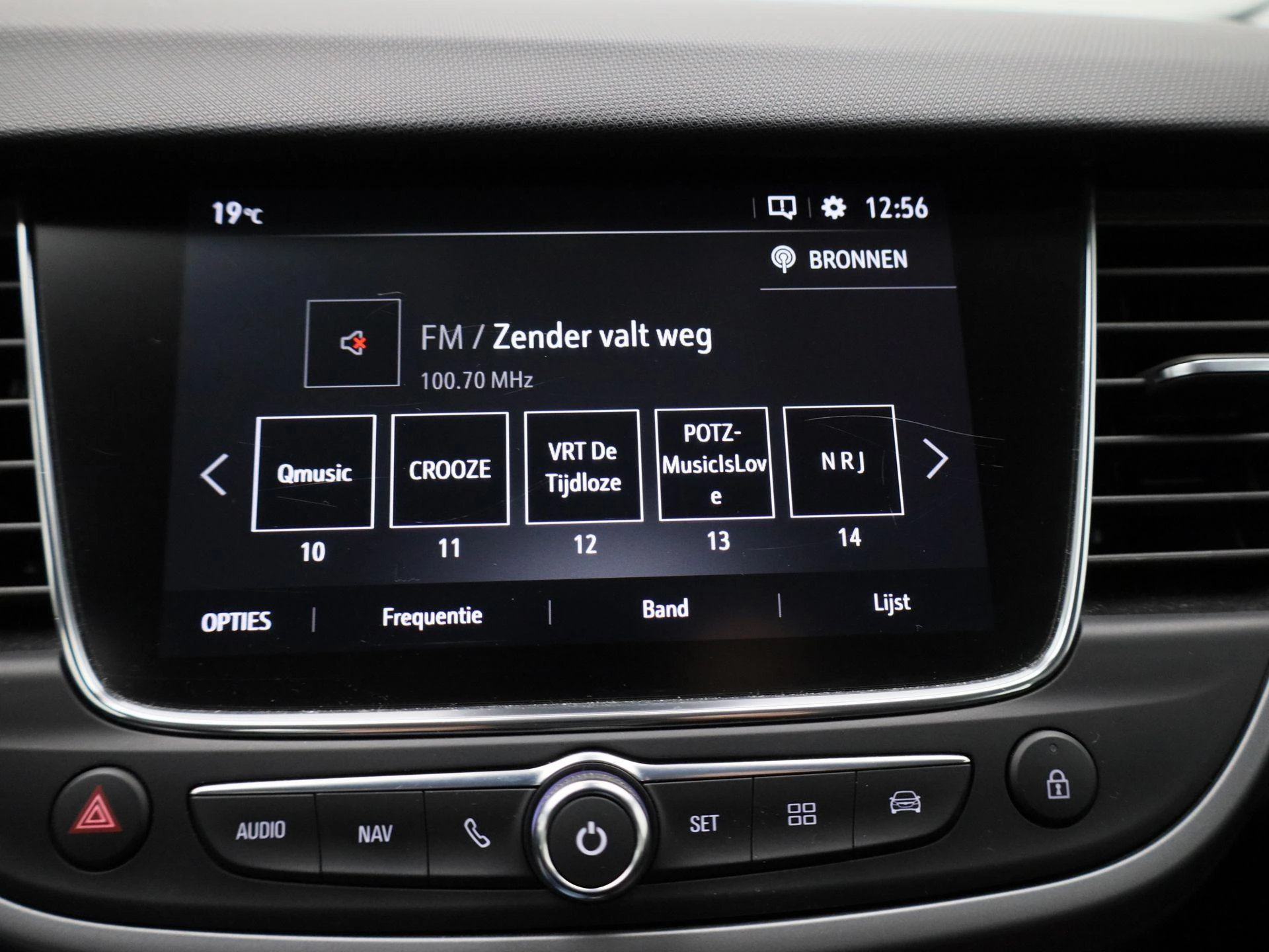 Opel-Crossland-image-15