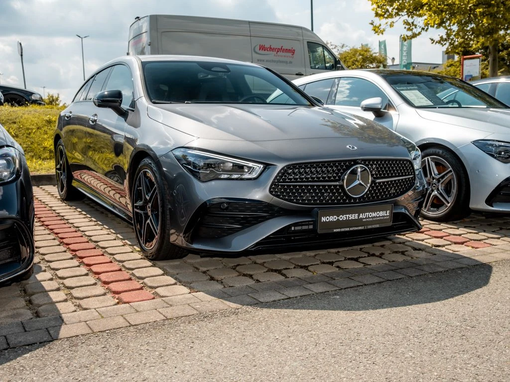 Mercedes-Benz-T-Klasse 180-image-4