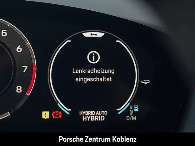 Porsche Panamera 4 E-Hybrid -