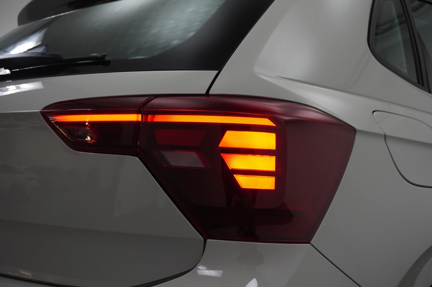 Volkswagen-Polo-image-34