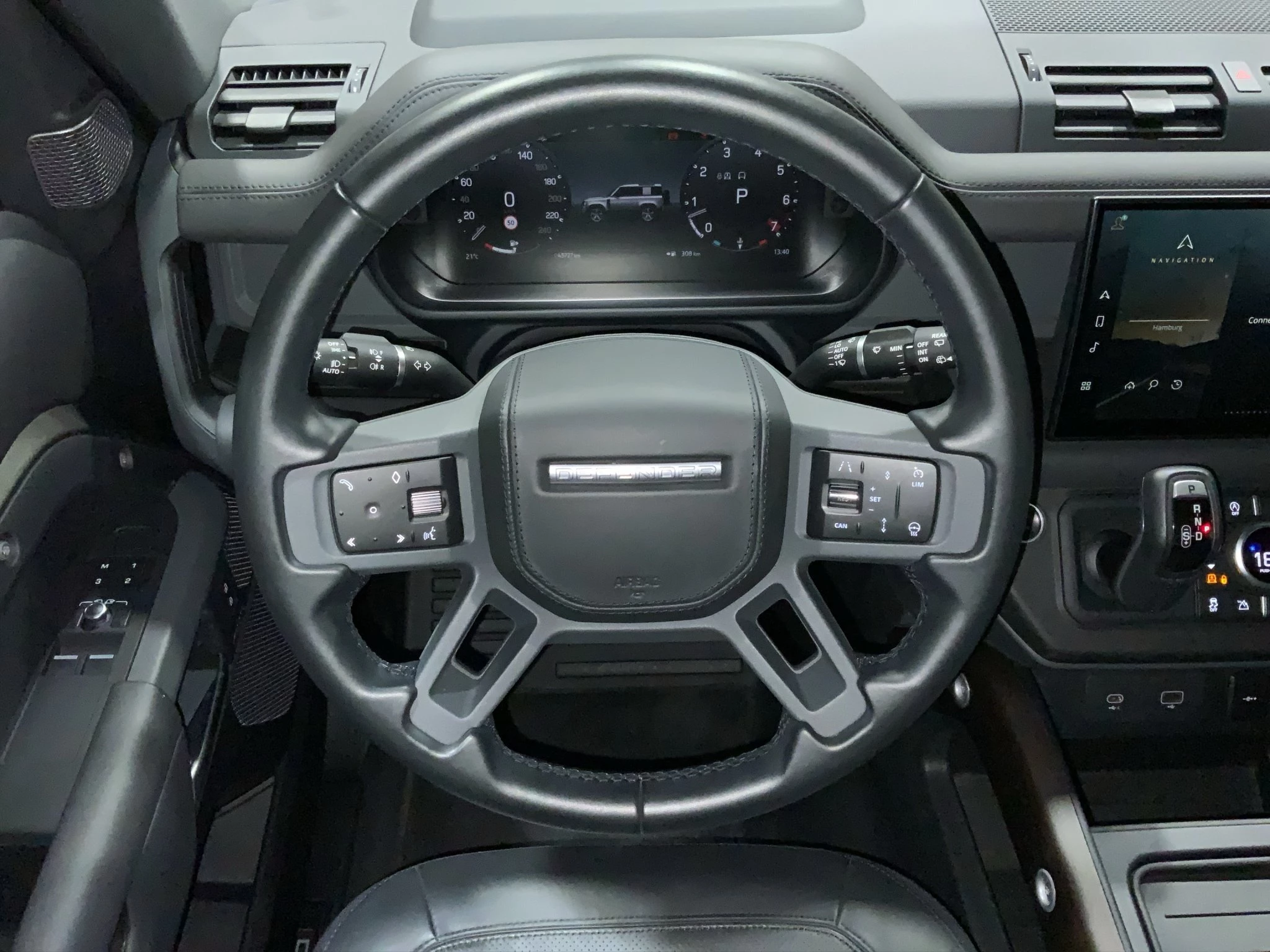 Land Rover Defender 90 X P400