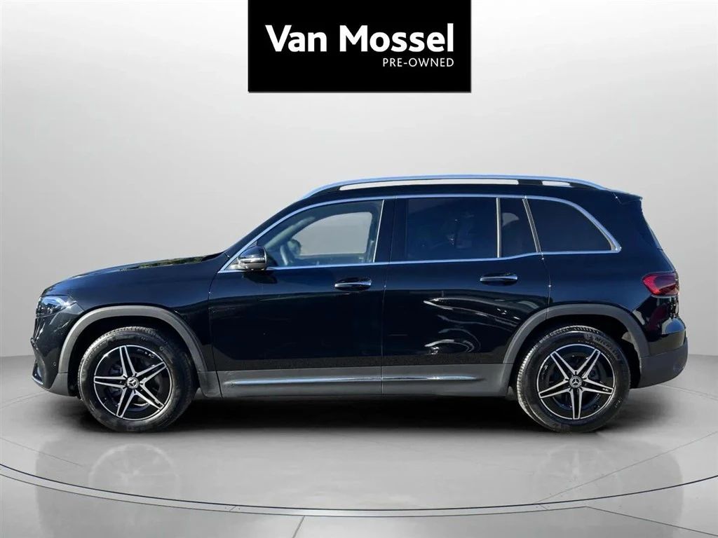 Mercedes-Benz-EQB-image-7