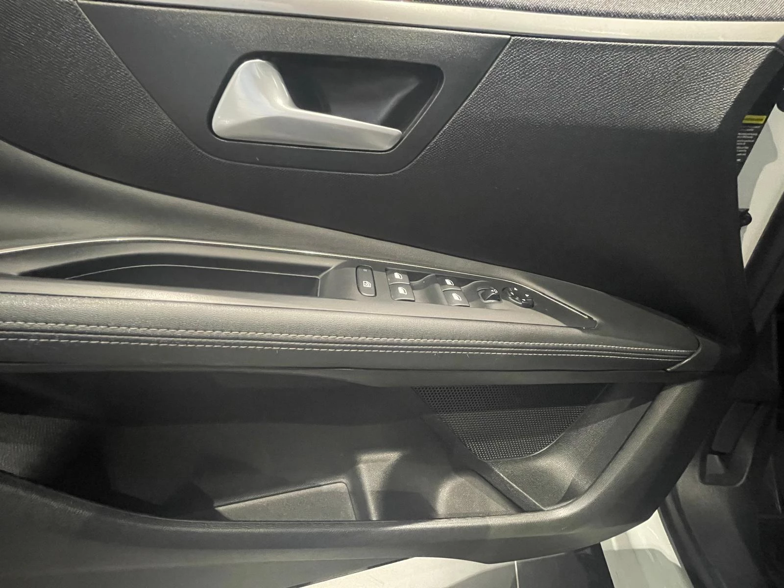 Peugeot-3008-image-17