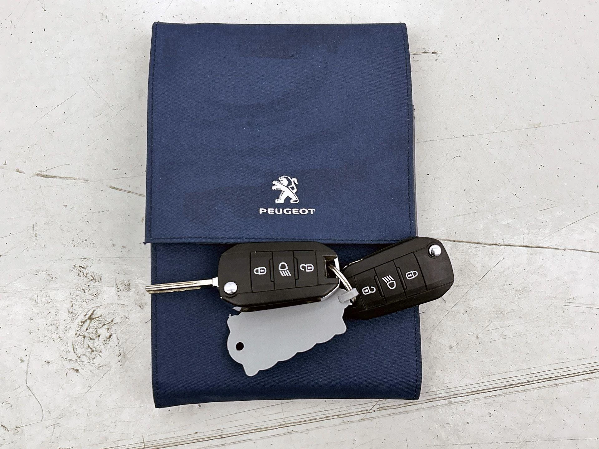 Peugeot-5008-image-35