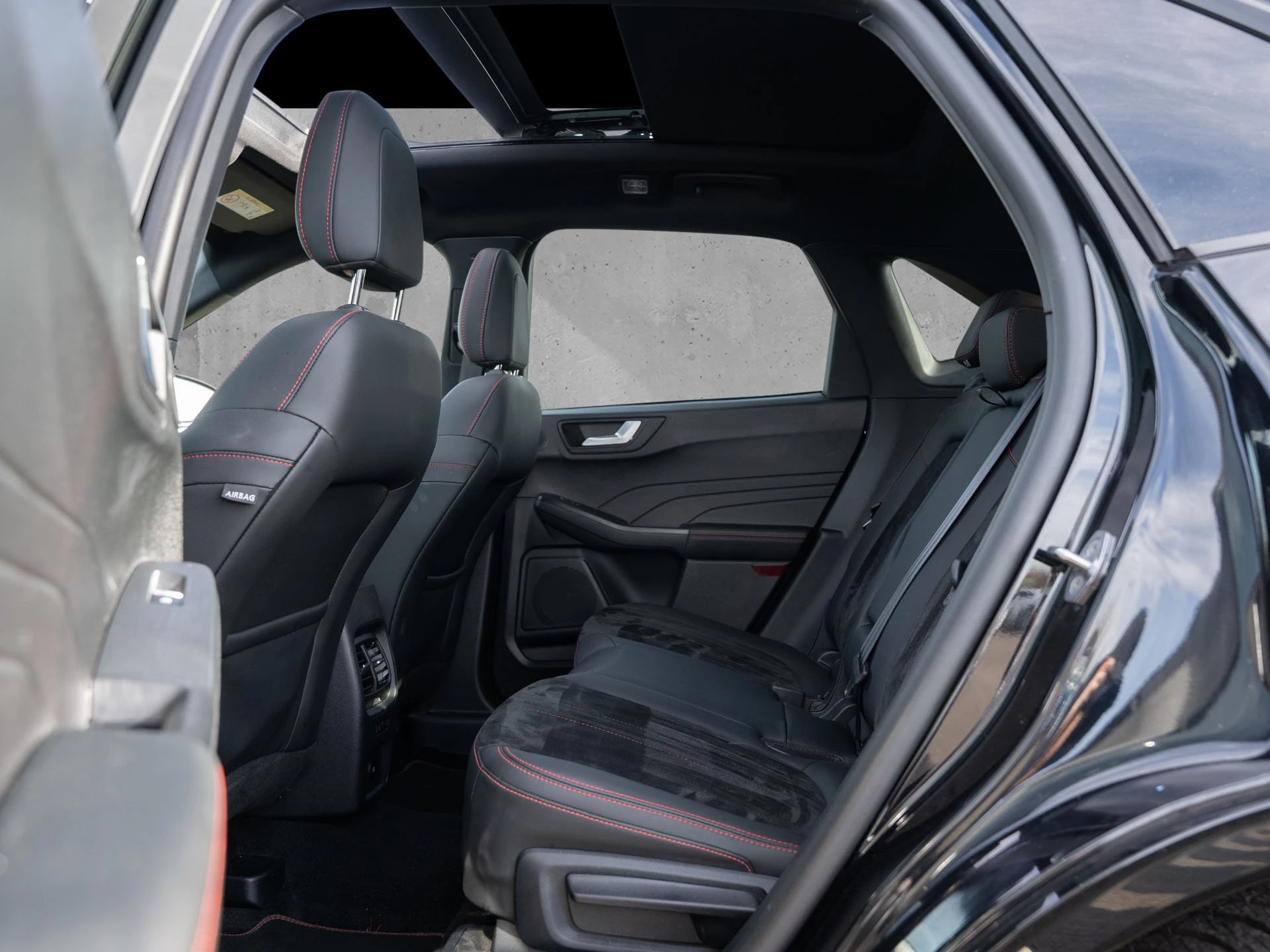 Ford Kuga ST-Line X*PANO*AHK*LED-MATRIX*360GRAD*ACC*NAVI*SOUND-SYS.