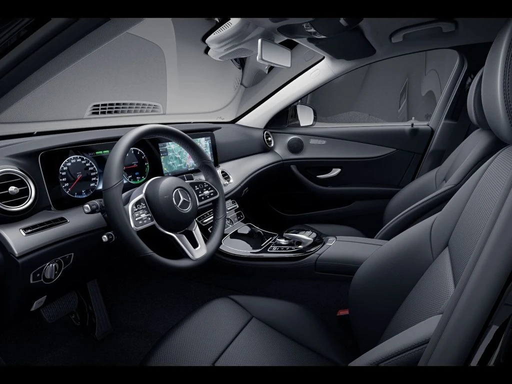 Mercedes-Benz-E-Klasse 300 de-image-9