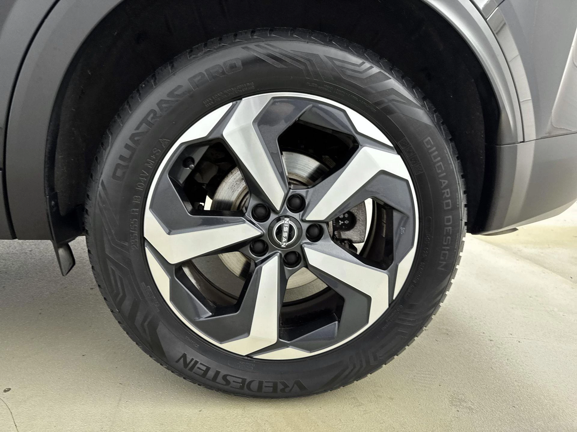 Nissan-QASHQAI-image-27