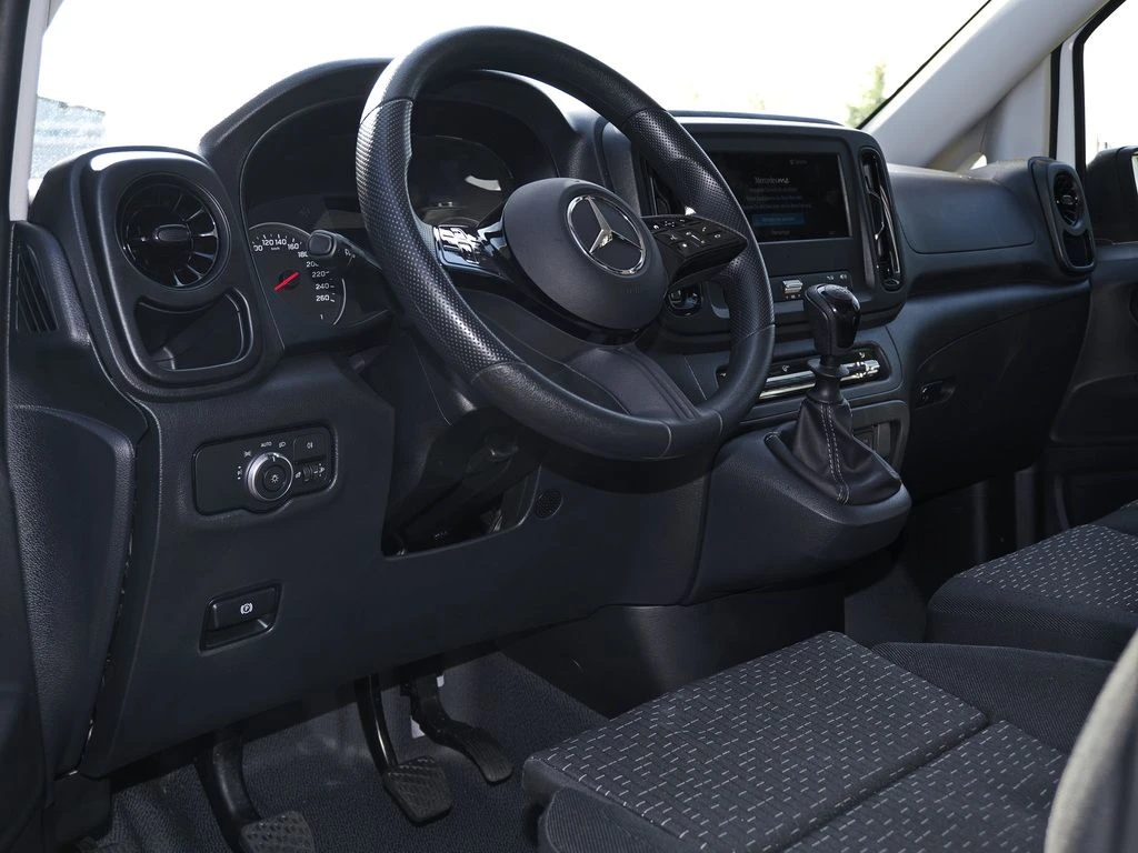 Mercedes-Benz-Vito 116-image-7