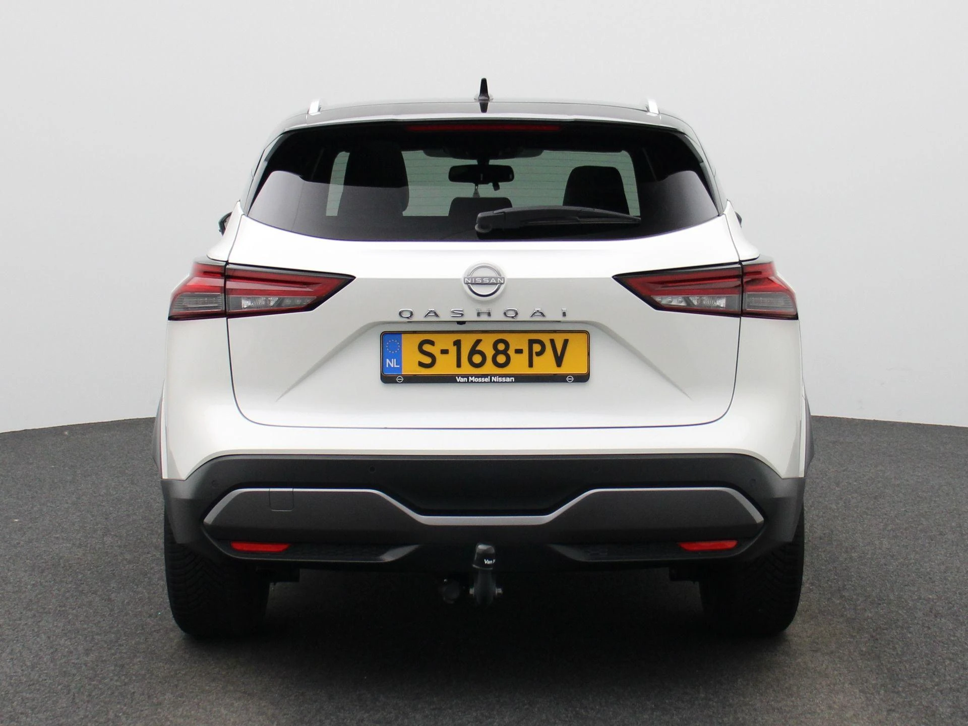 Nissan-QASHQAI-image-4
