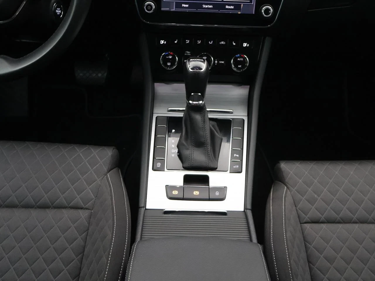 Škoda-Superb-image-4