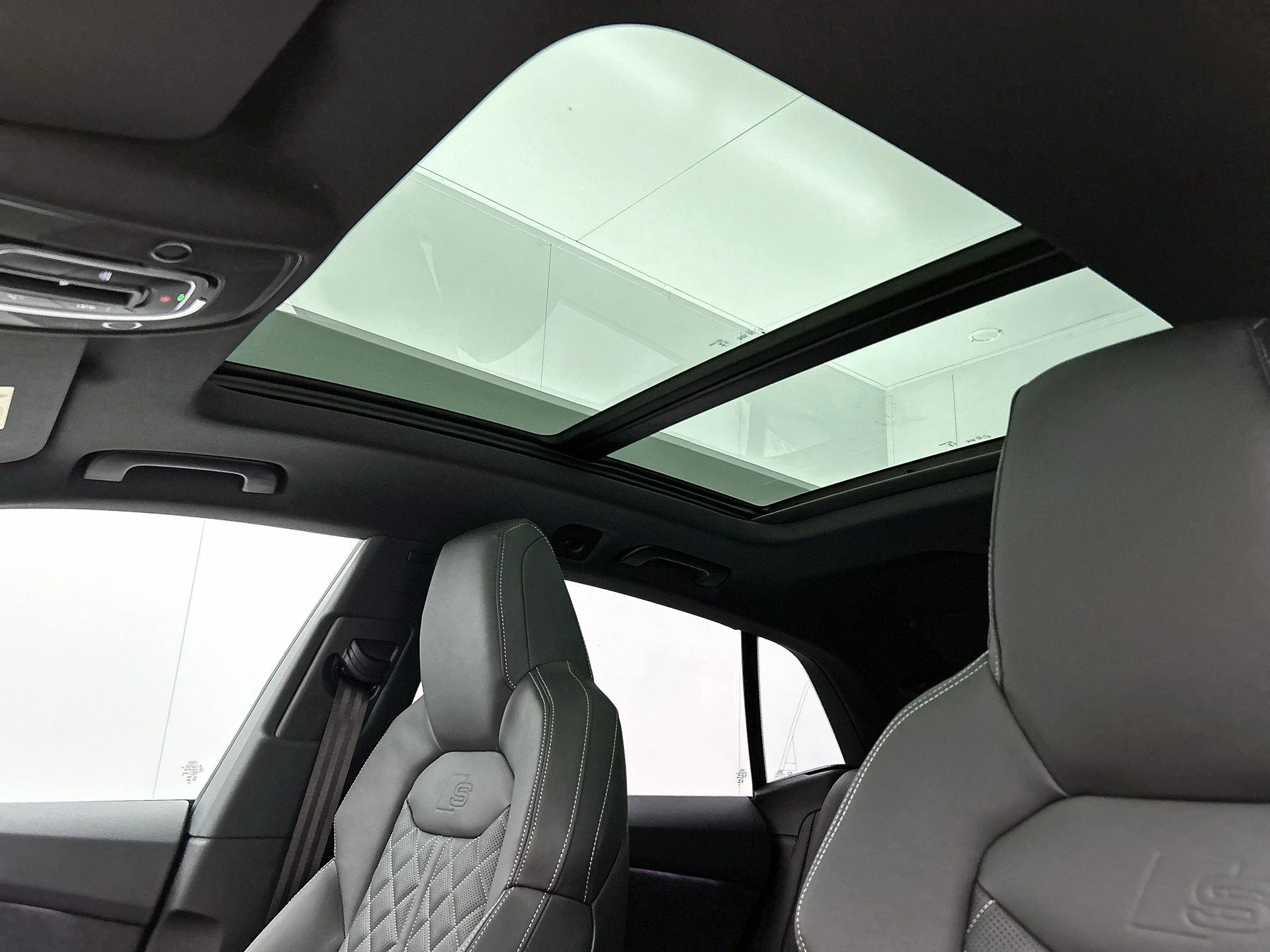 Audi-Q8-image-47