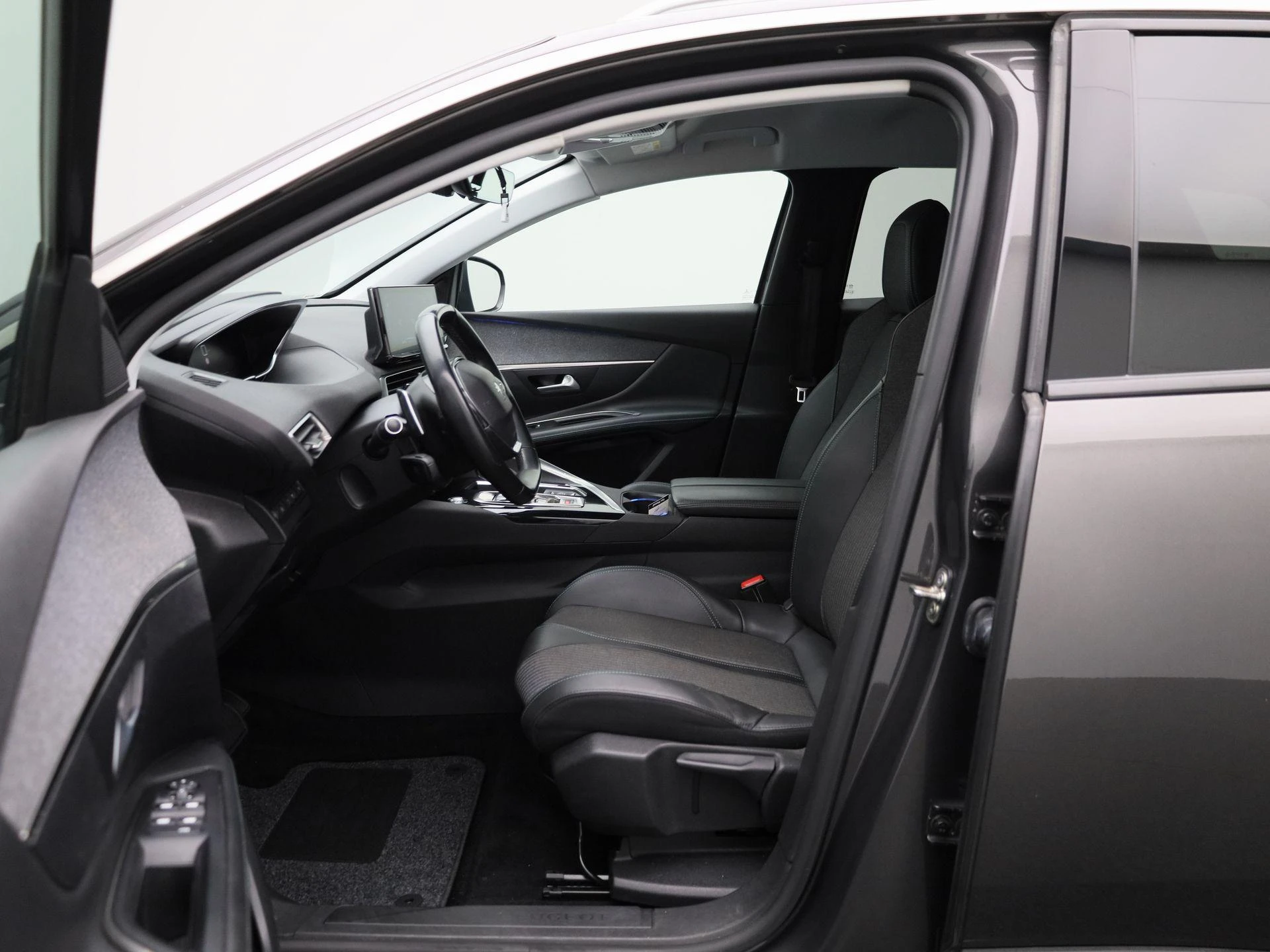 Peugeot-3008-image-9