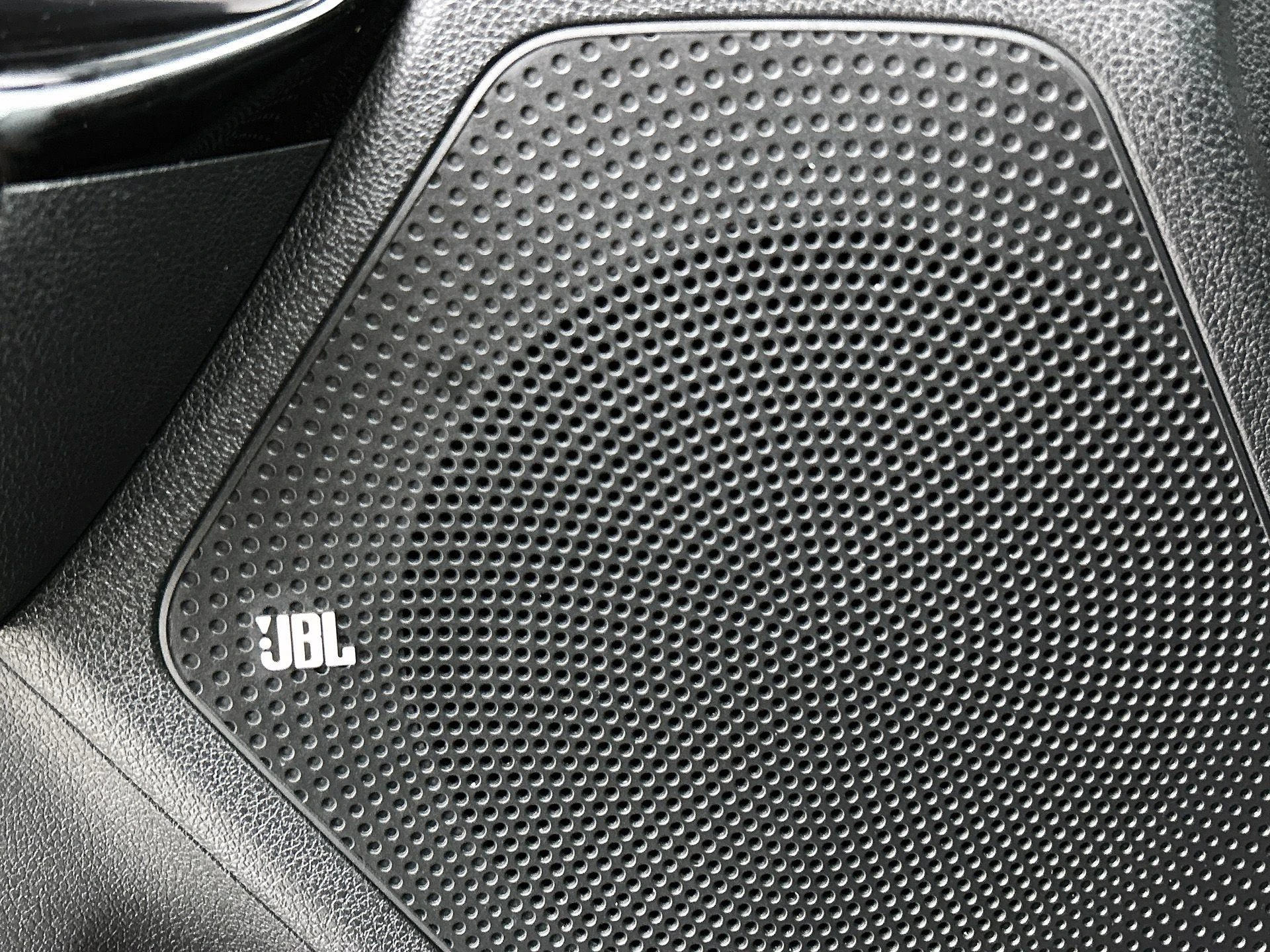 Kia-Niro-image-17