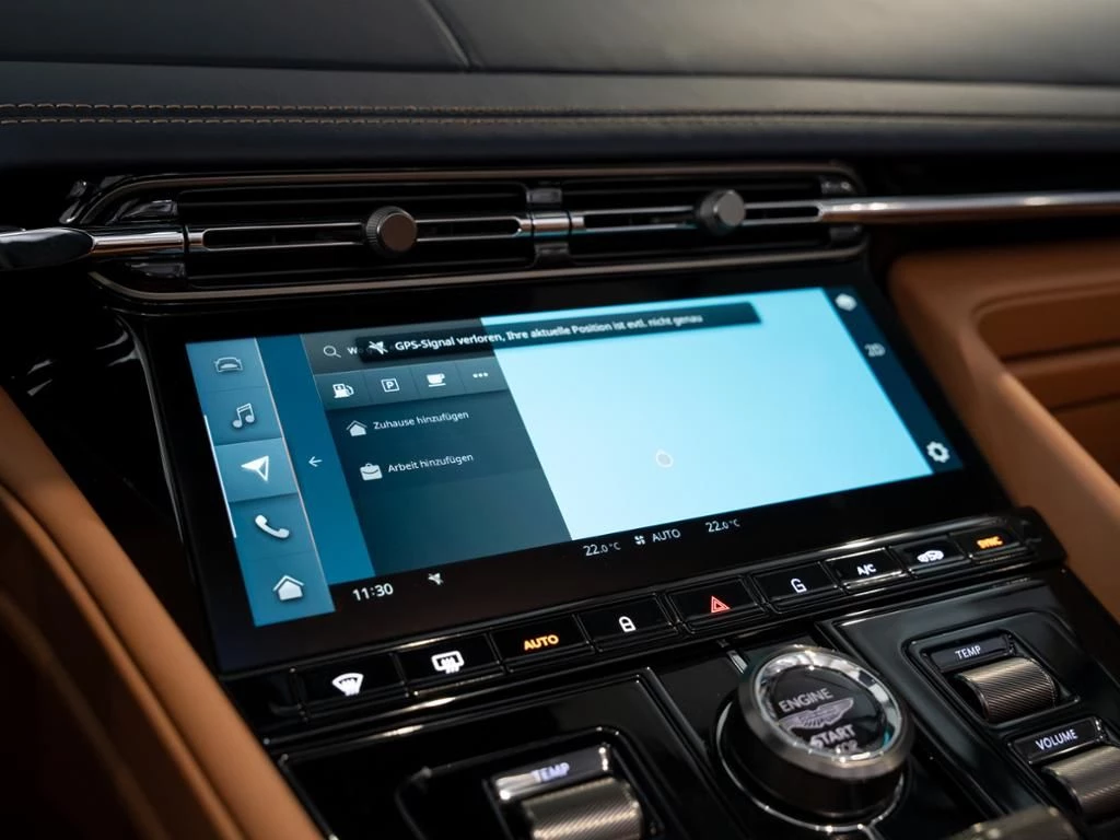 Aston Martin DB12 Volante Aston Martin Hamburg