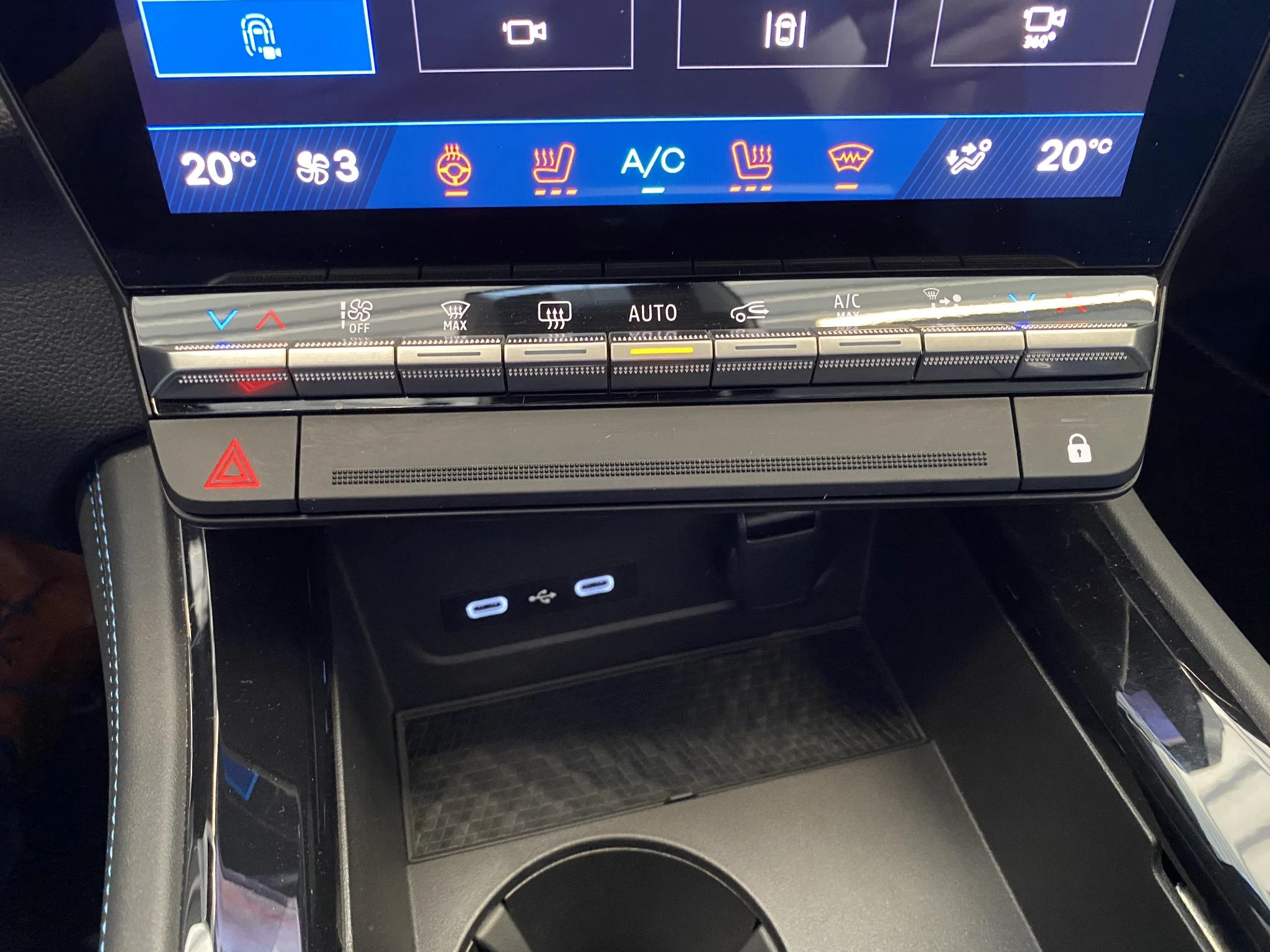 Renault Rafale Atelier Alpine E-Tech plug-in hybrid 300