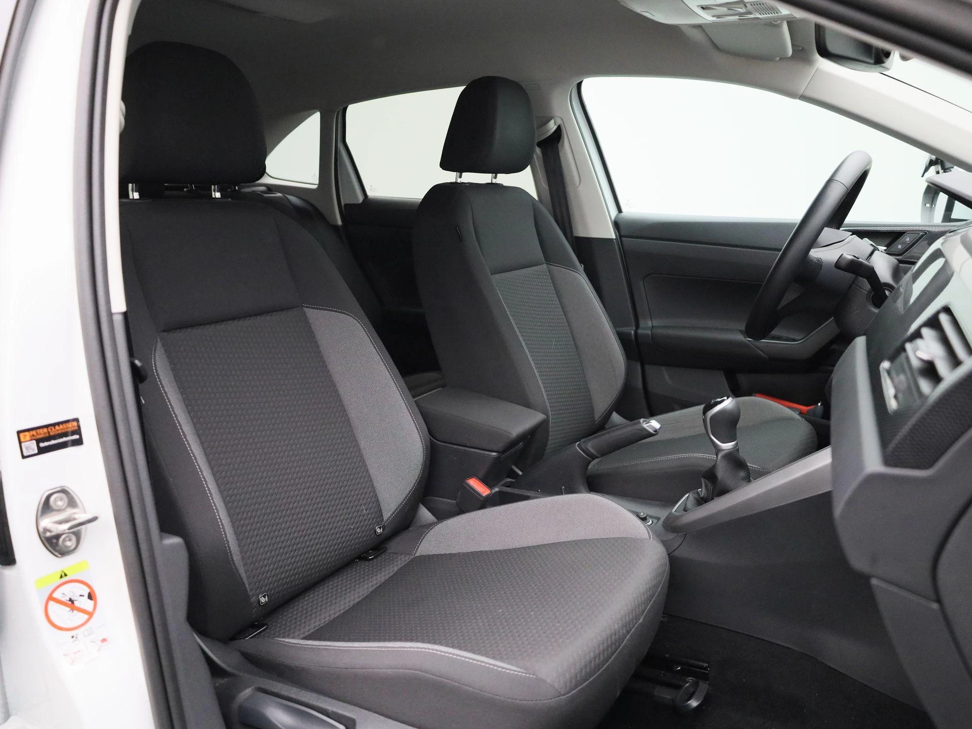 Volkswagen-Taigo-image-35