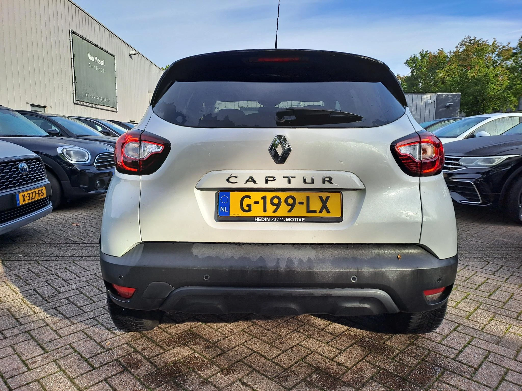 Renault-Captur-image-6