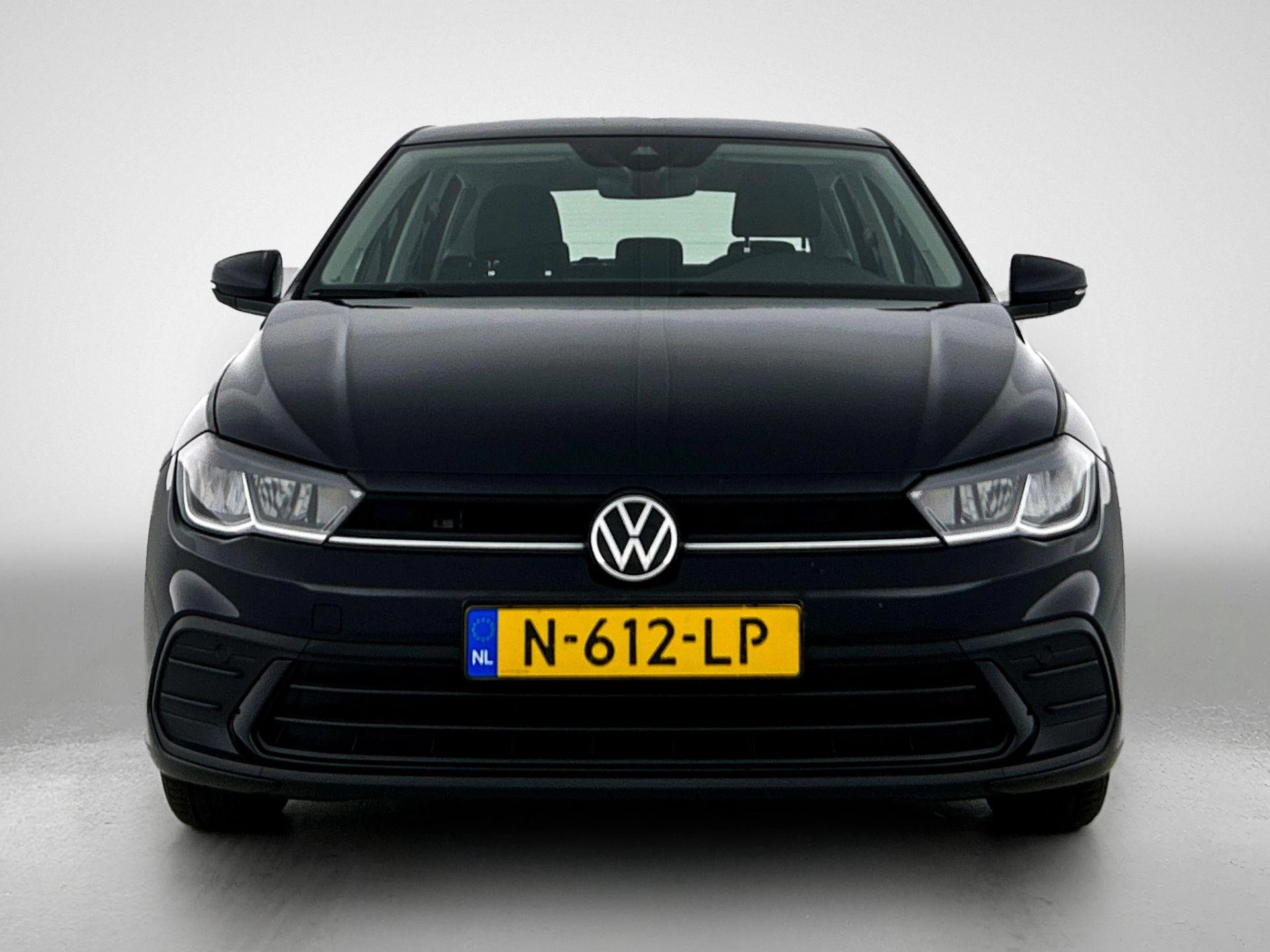 Volkswagen-Polo-image-6
