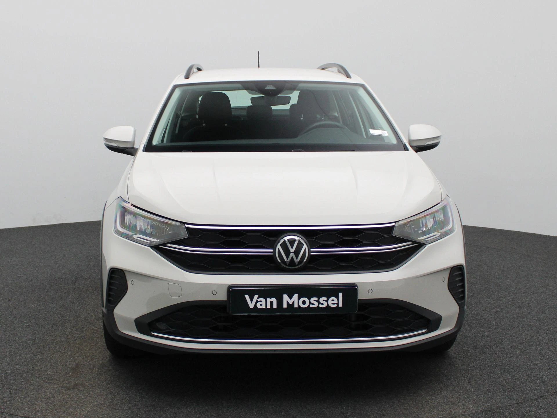 Volkswagen-Taigo-image-2