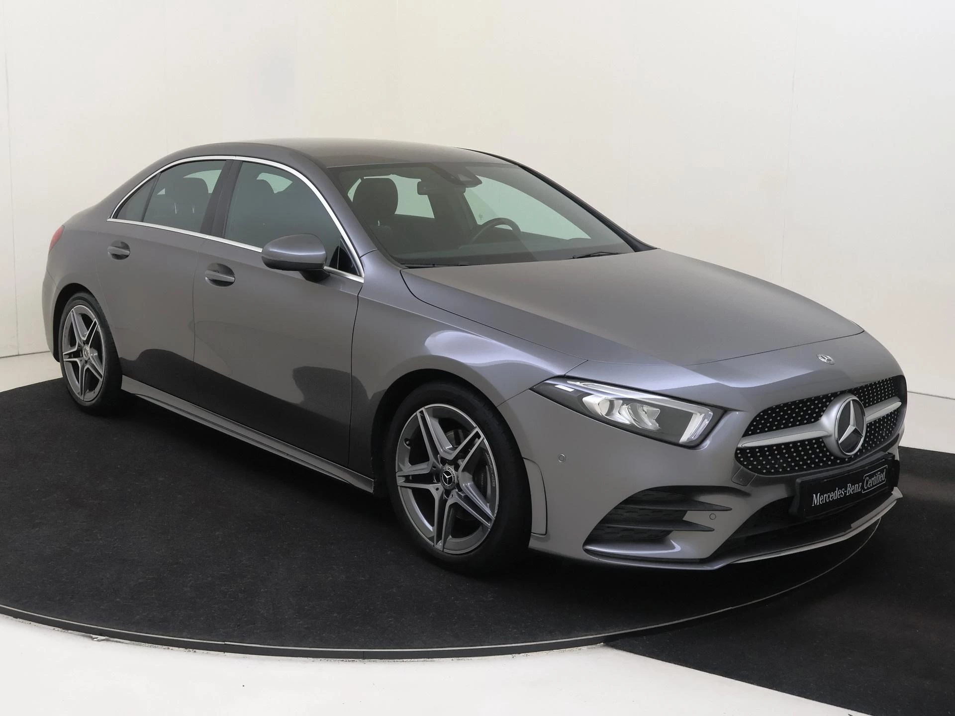 Mercedes-Benz A-Klasse 200 Business Solution AMG