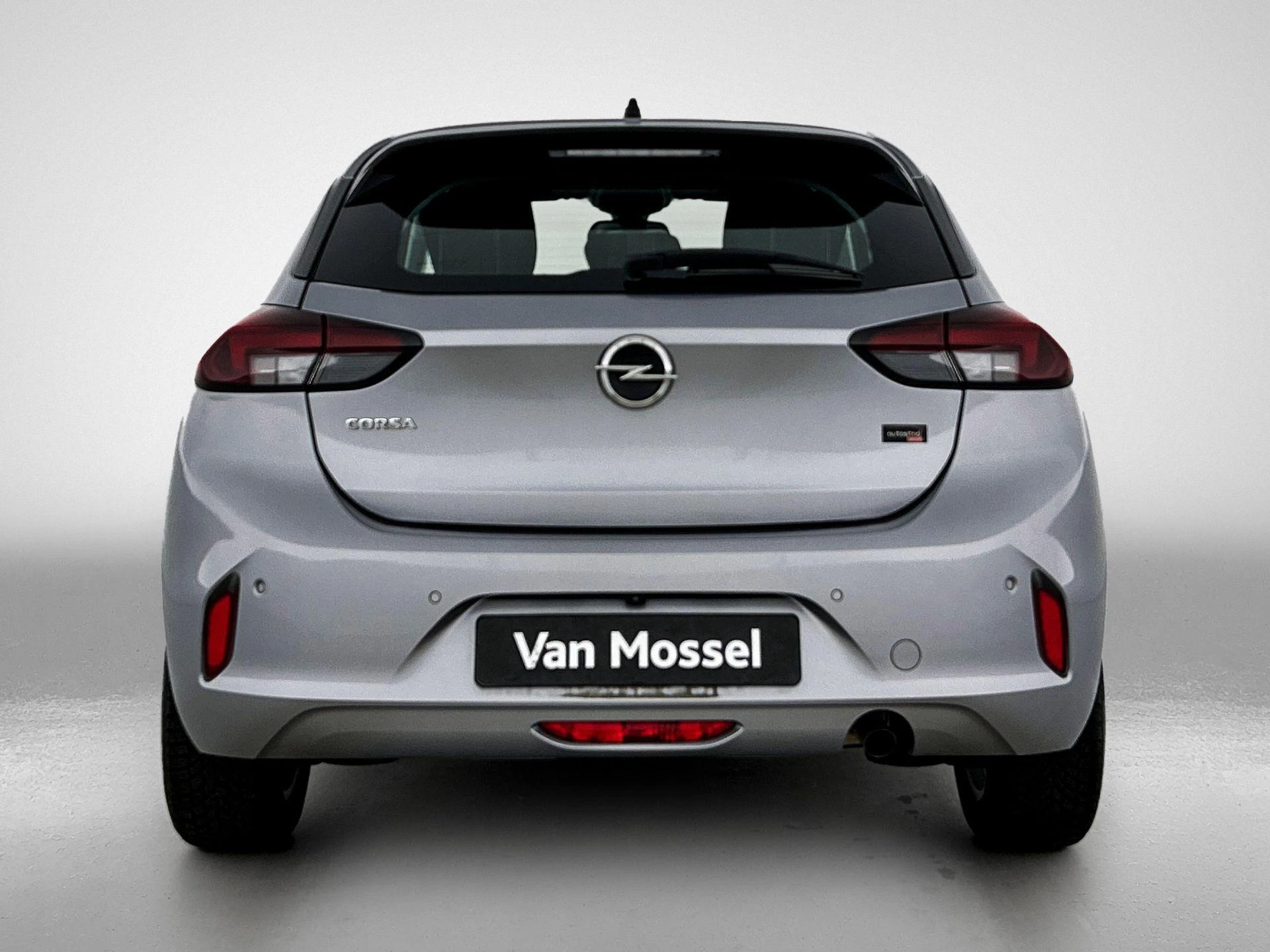 Opel-Corsa-image-2