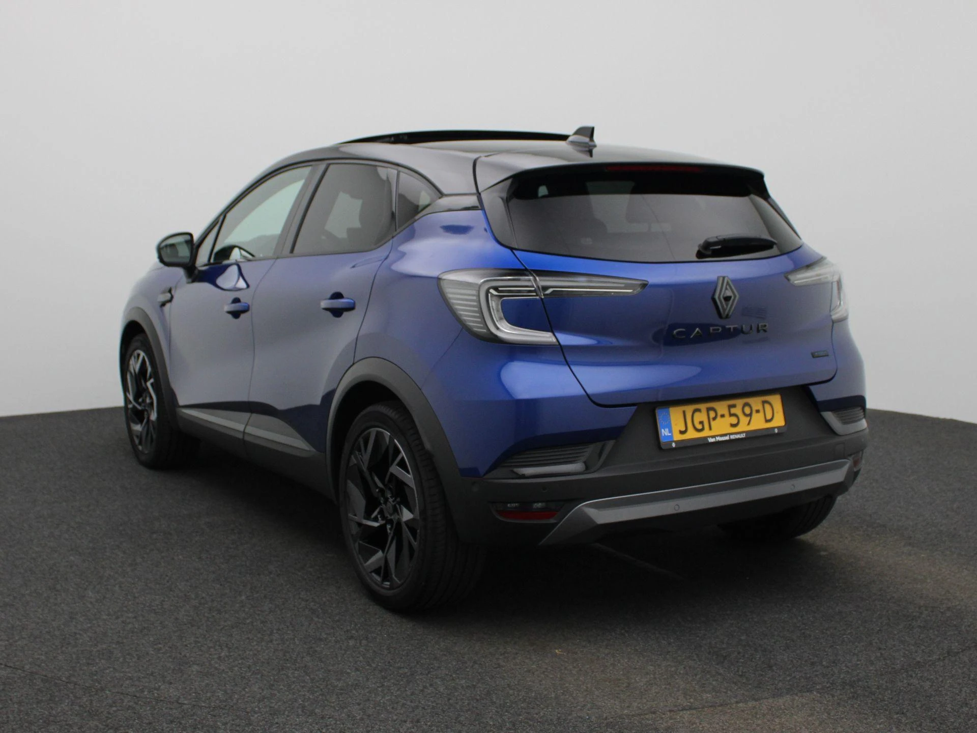 Renault-Captur-image-1