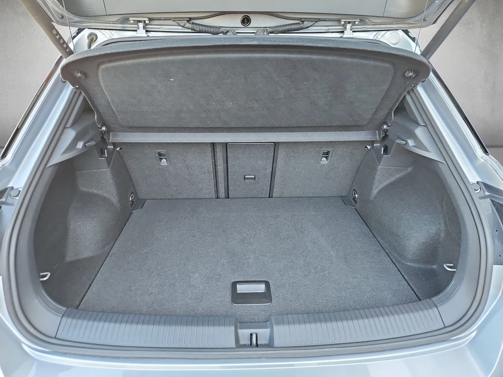 Volkswagen T-Roc 1.5 TSI DSG R-Line *Navi*Kamera*