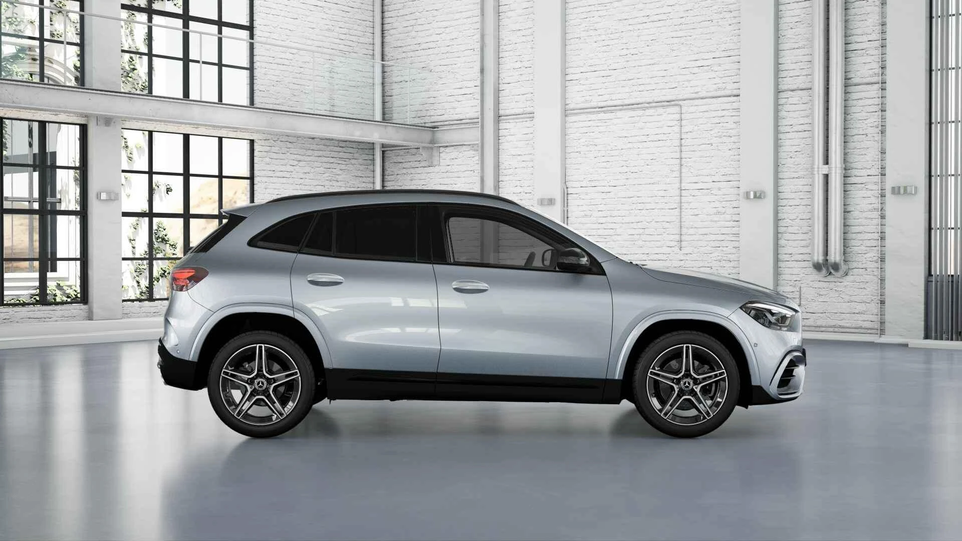Mercedes-Benz-GLA-image-7