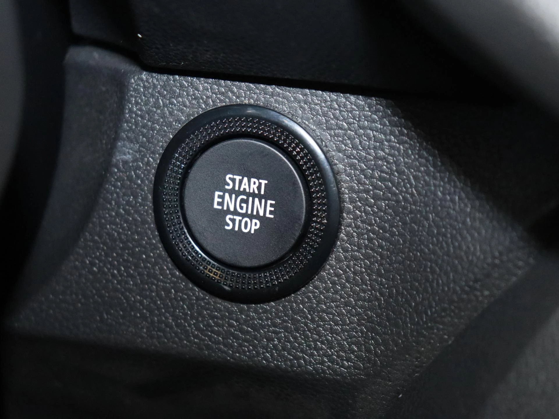 Dacia-Sandero Stepway-image-19