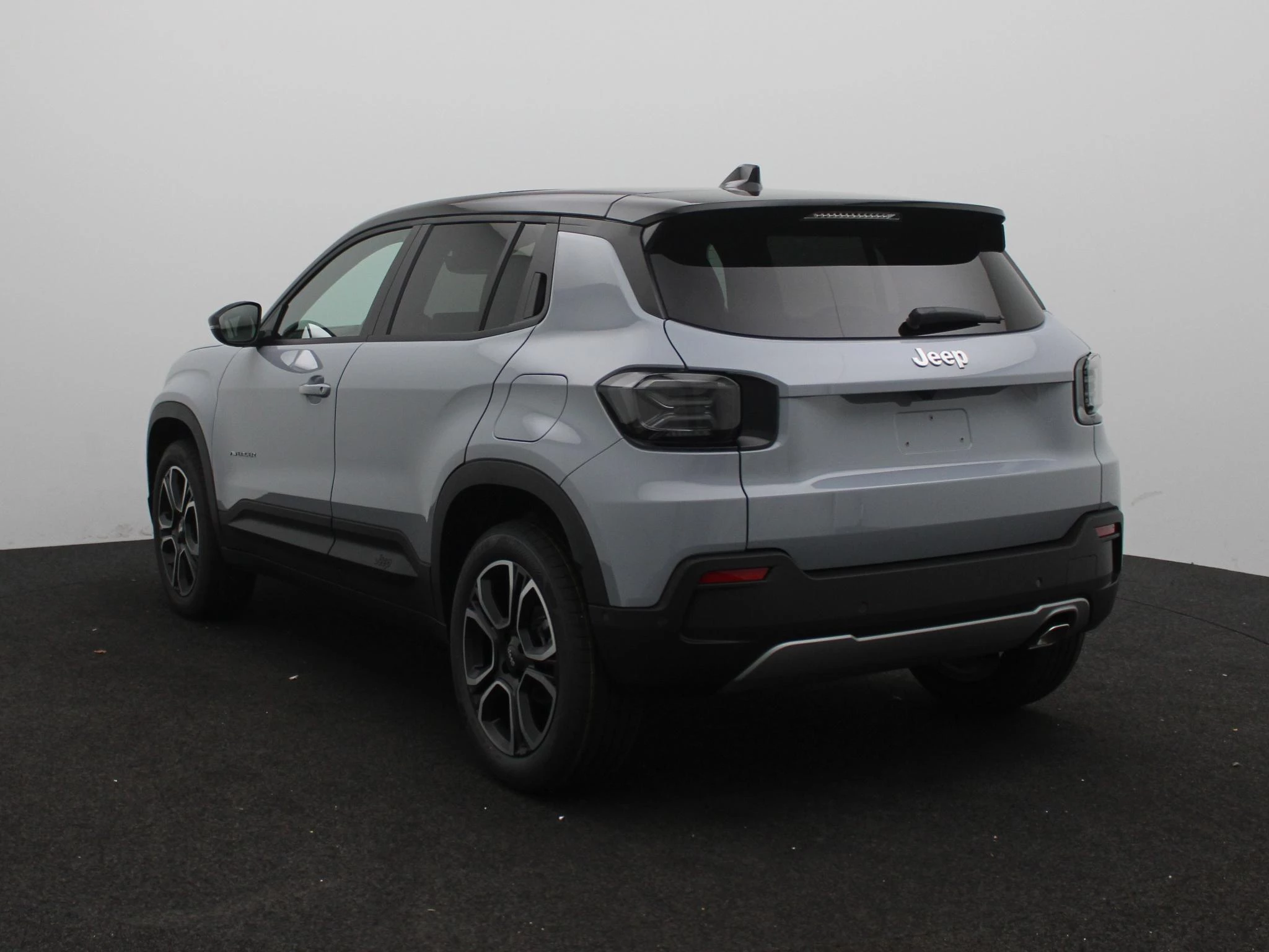 Jeep-Avenger-image-1