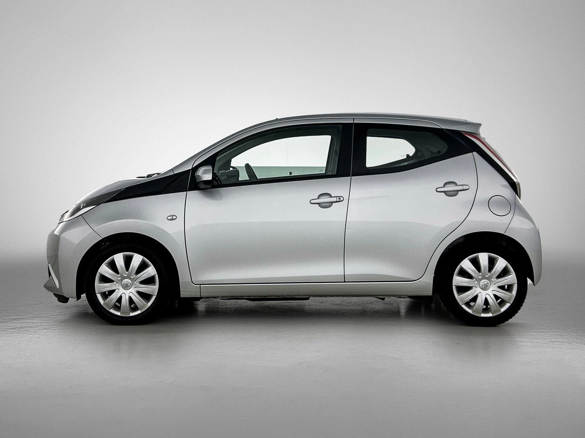 Toyota Aygo 1.0 VVT-i x-play
