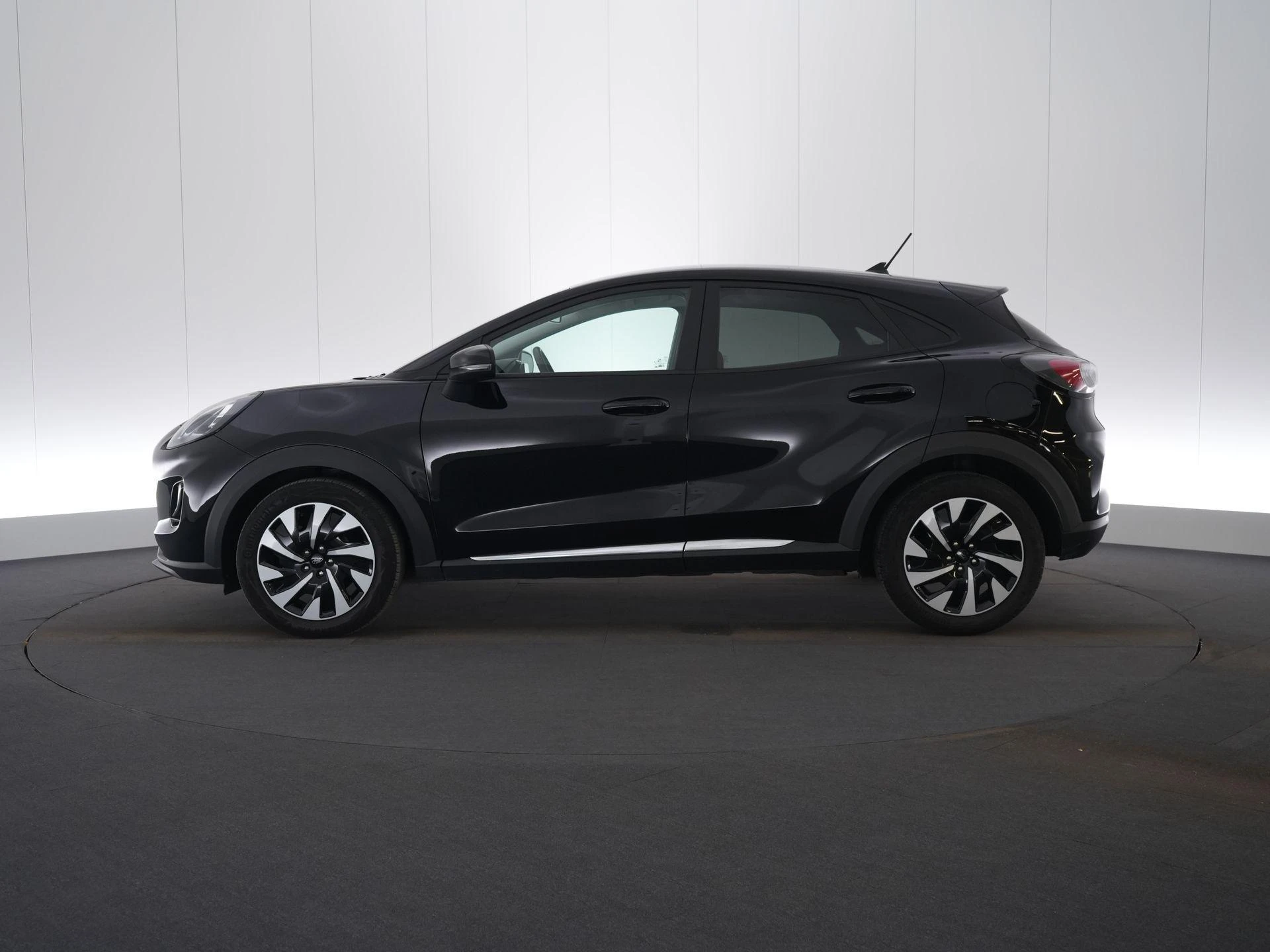 Ford-Puma-image-1