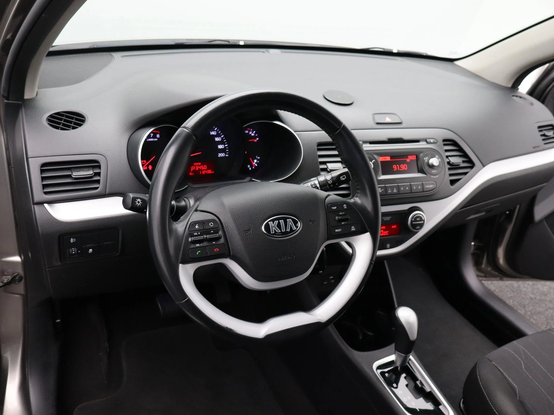 Kia-Picanto-image-23